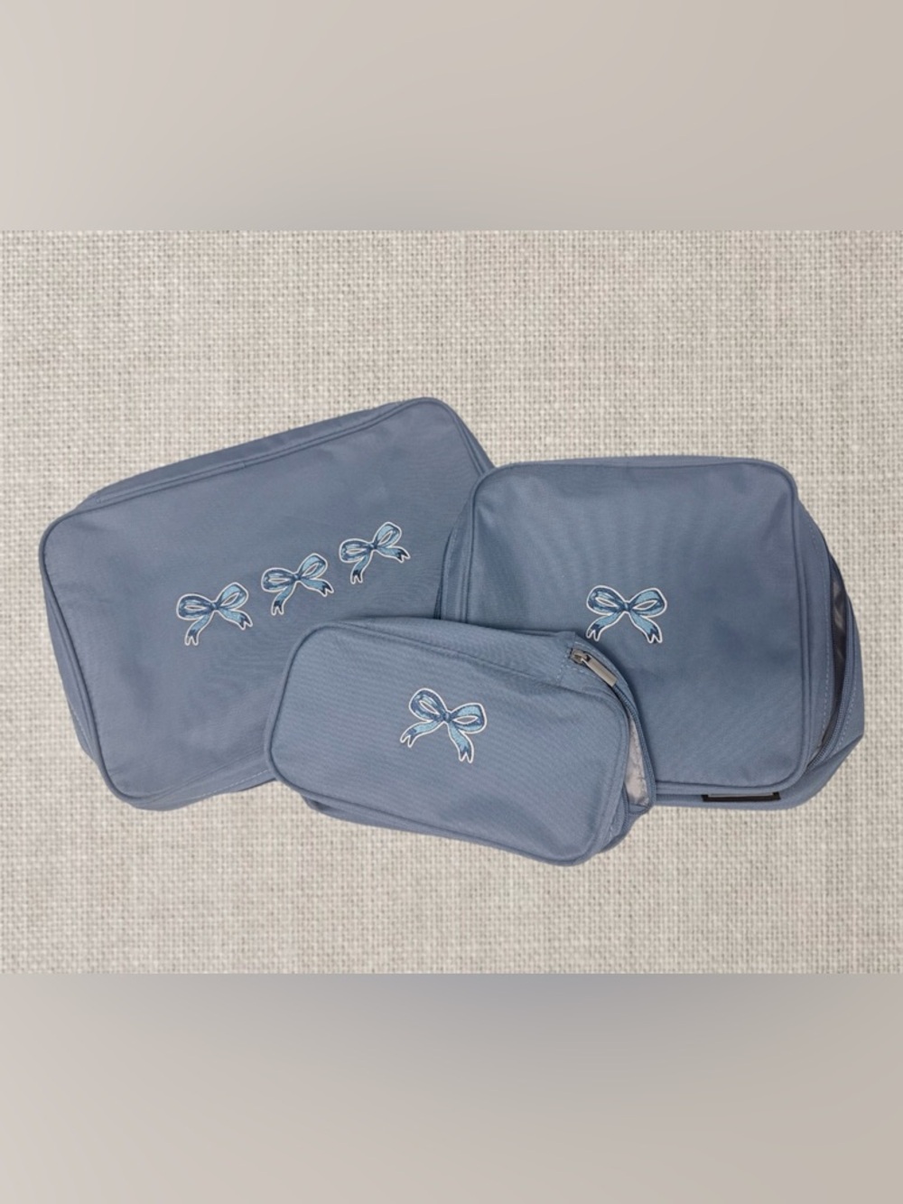 Set of 3 Dusty Blue Travel Packing Cubes with Bow Embroidery